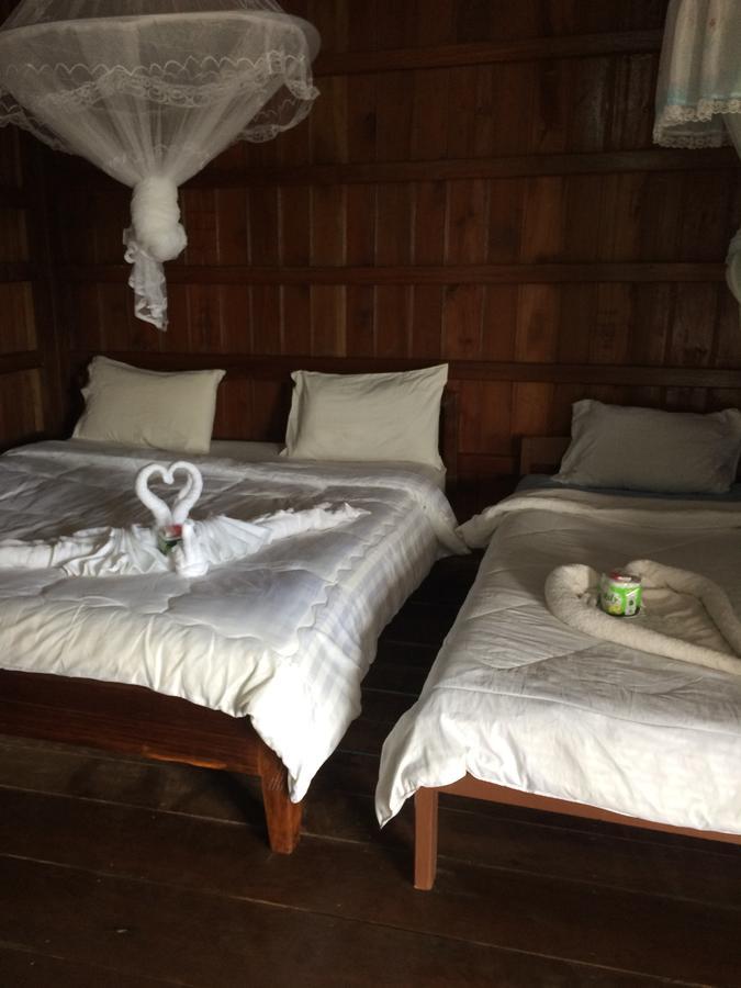 Riverside Bungalow Hotel Ban Dondét Eksteriør billede